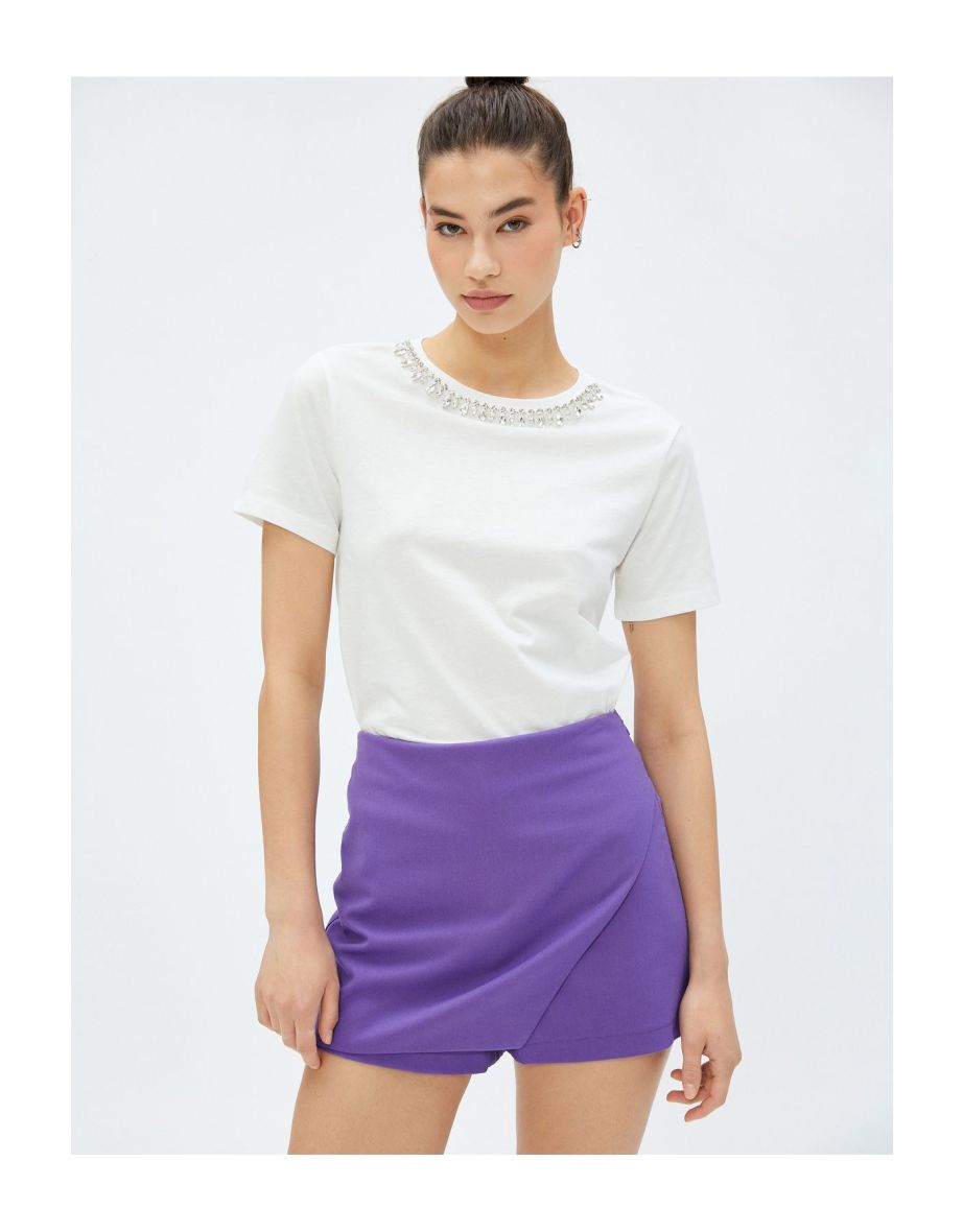 Shiny Stone Detail T-Shirt Short Sleeves Crew Neck Cotton.