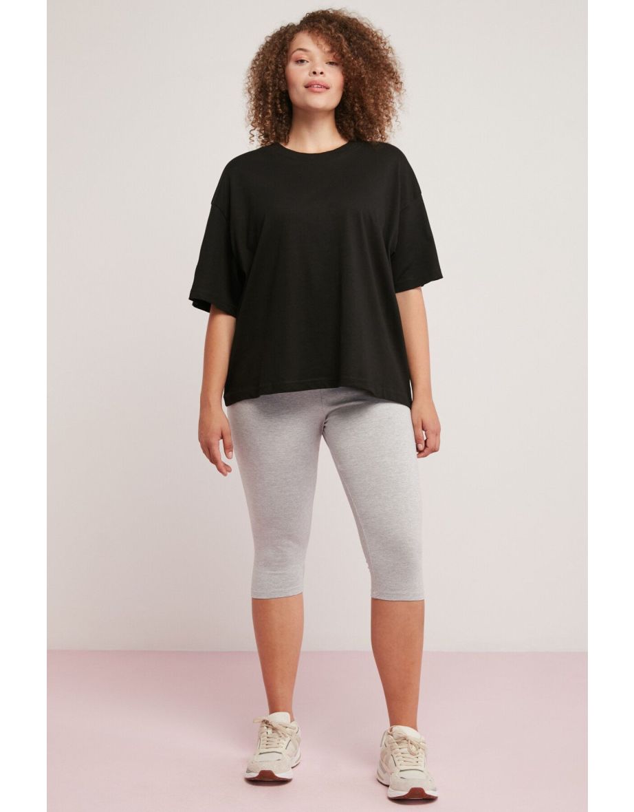Allison Women 100% Cotton Oversize Fit Round Neck Half Sleeve Basic Black Plus Size T-shirt