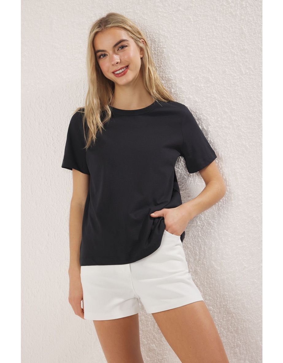 Black 100% Cotton Regular/Normal Pattern Knitted T-Shirt with Attached Collar Detail