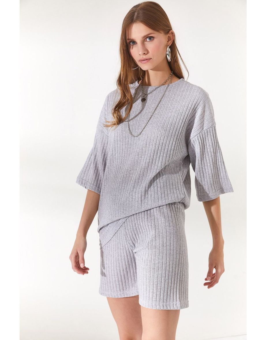 Women's Gray Bottom Short Leggings Top Loose Blouse Suit