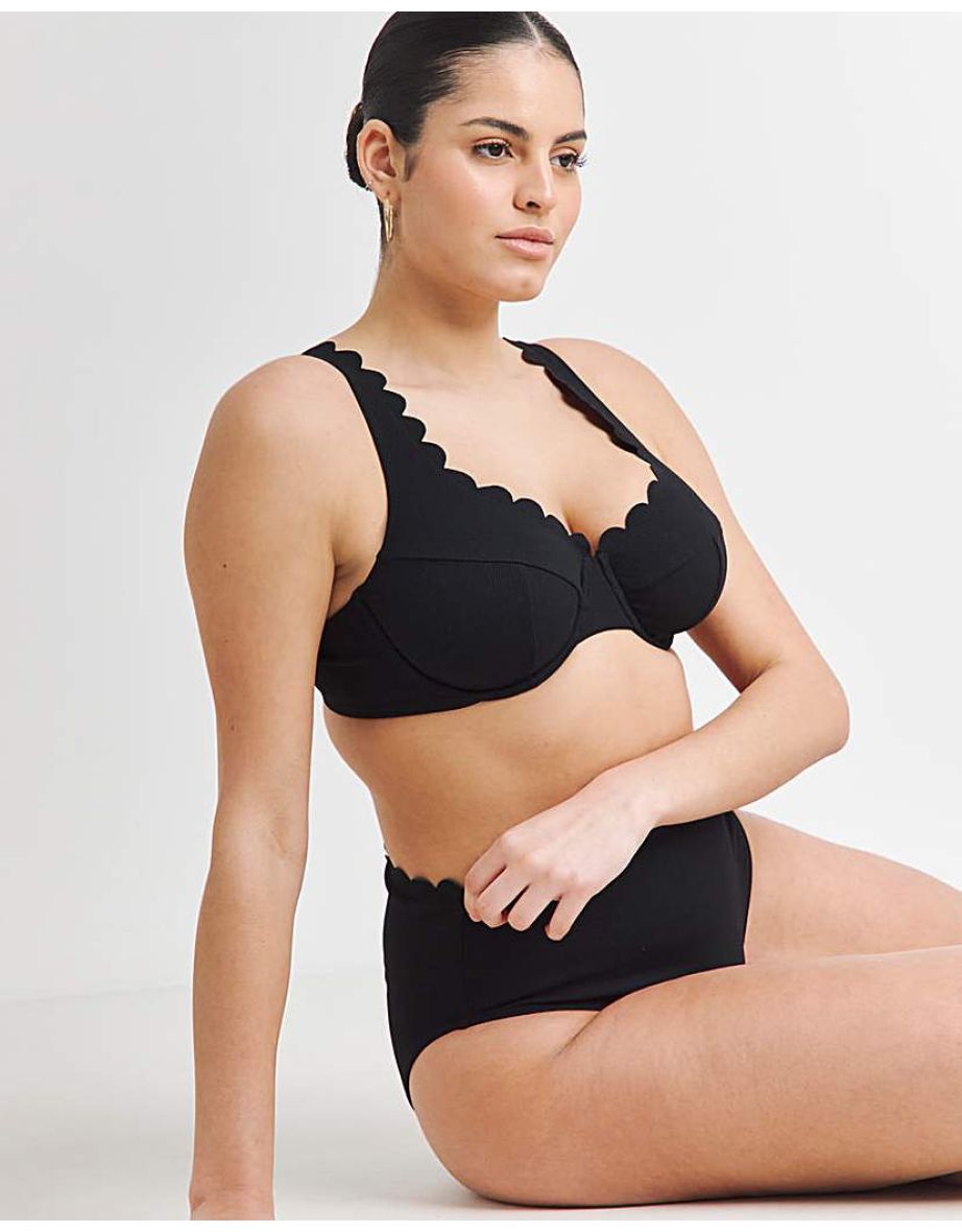 MAGISCULPT Contour Me Bikini Top