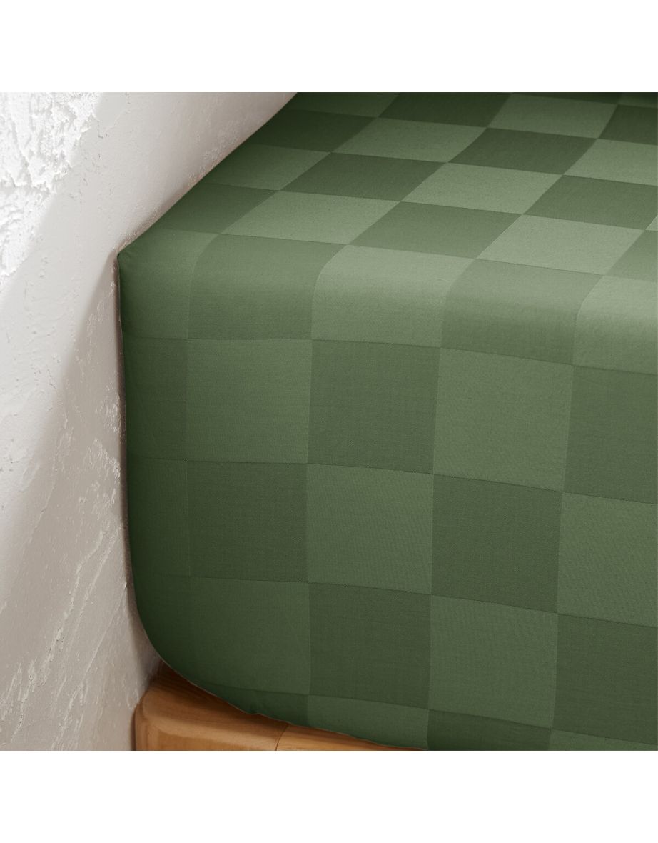 Victor Checkerboard Washed Cotton Satin Fitted Sheet - 2