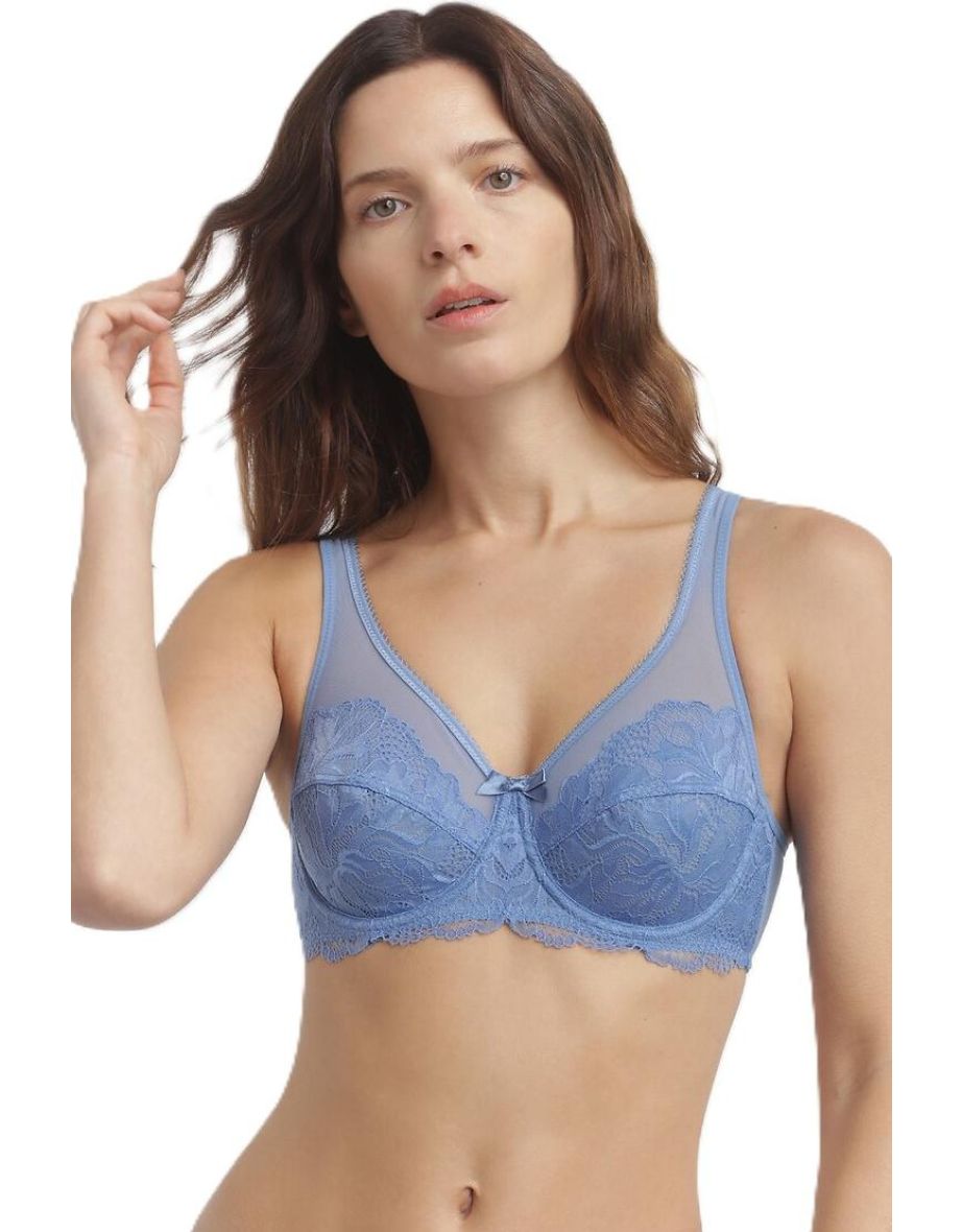 Generous Lace Full Cup Bra