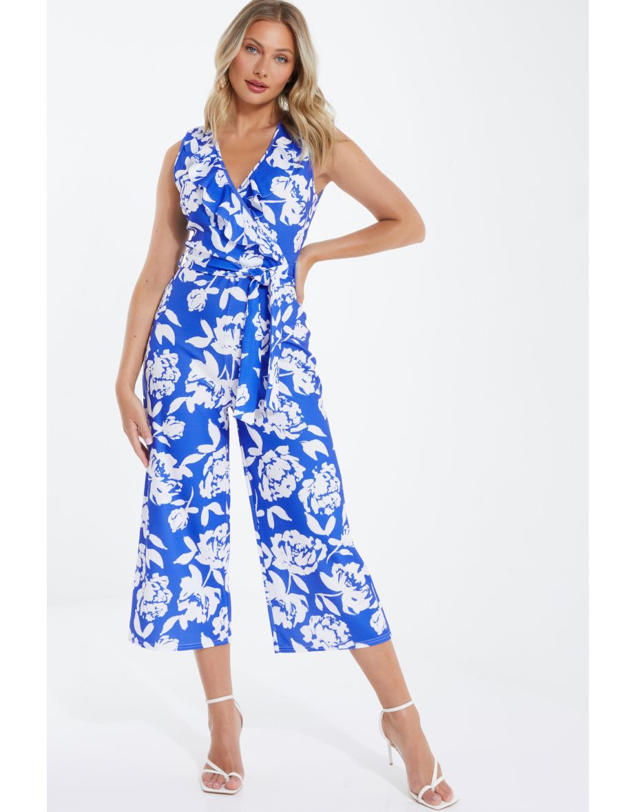 White 2025 jumpsuit quiz