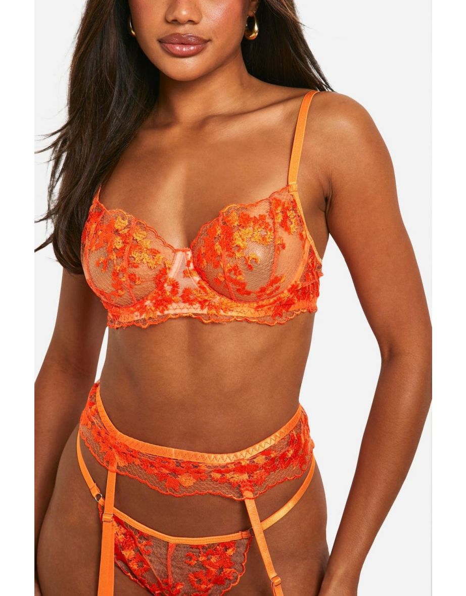 Floral Lace Bra, Thong & Suspender Set - 2