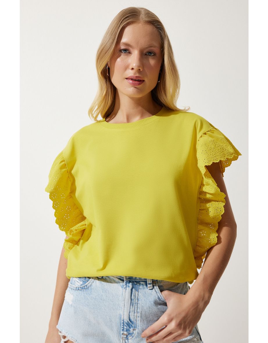 Women's Yellow Scalloped Knitted Blouse
