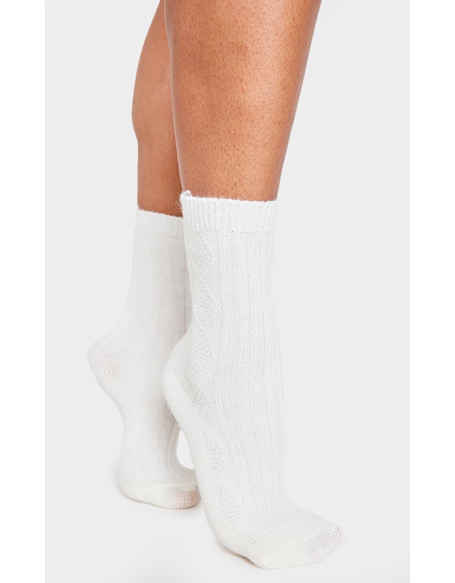 Cream Cable Knit Ankle Socks