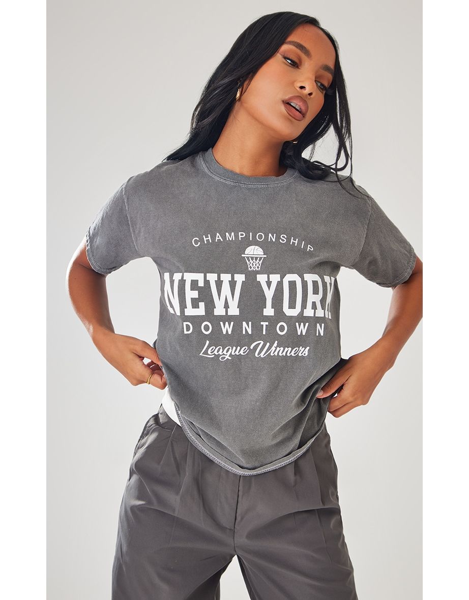 PRETTYLITTLETHING Women's Black New York Downtown Graphic Printed T Shirt - Size L