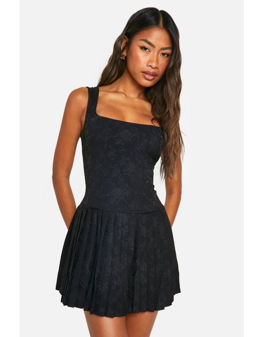 Pleated hem shift dress hotsell