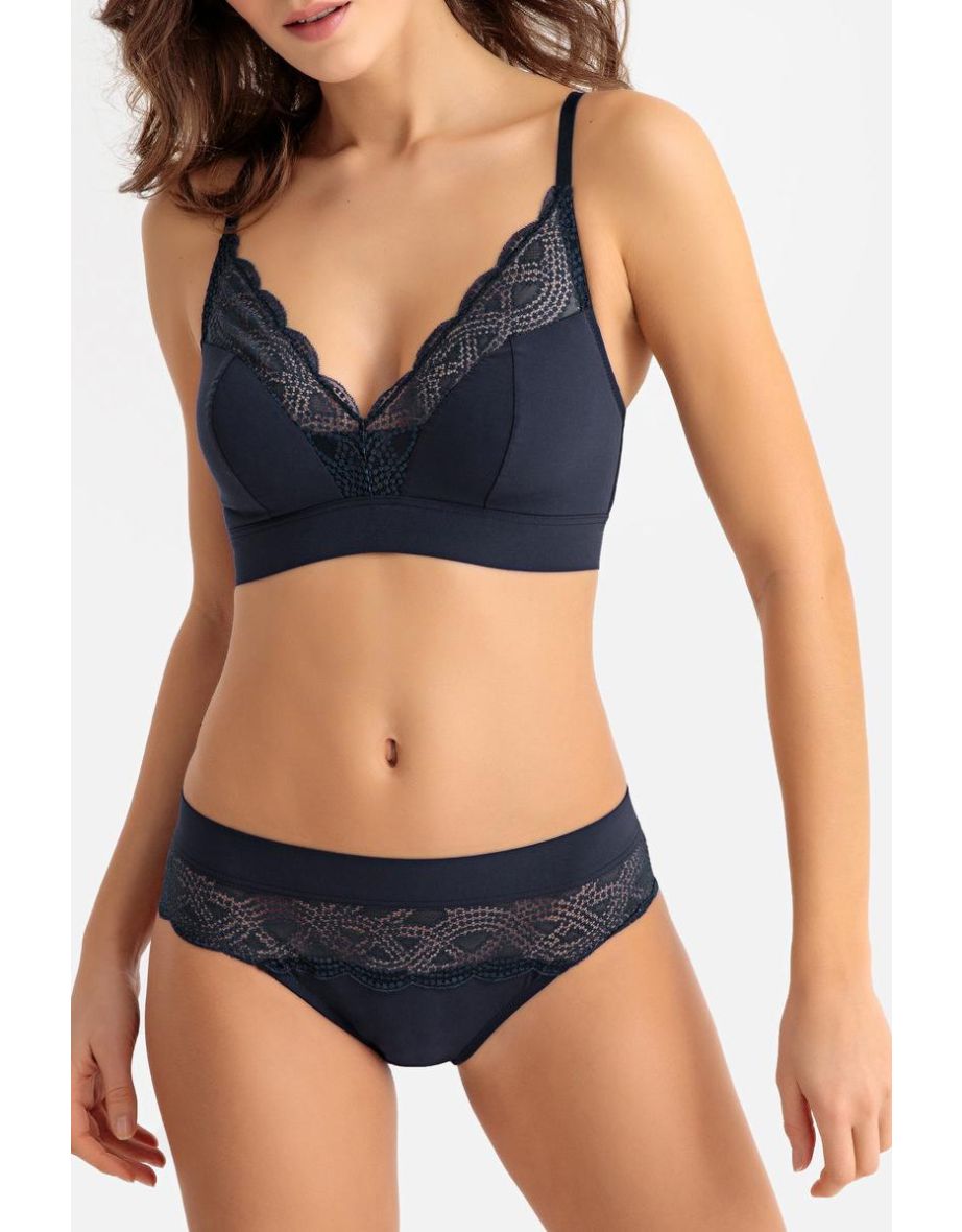 Lace and Microfibre Knickers