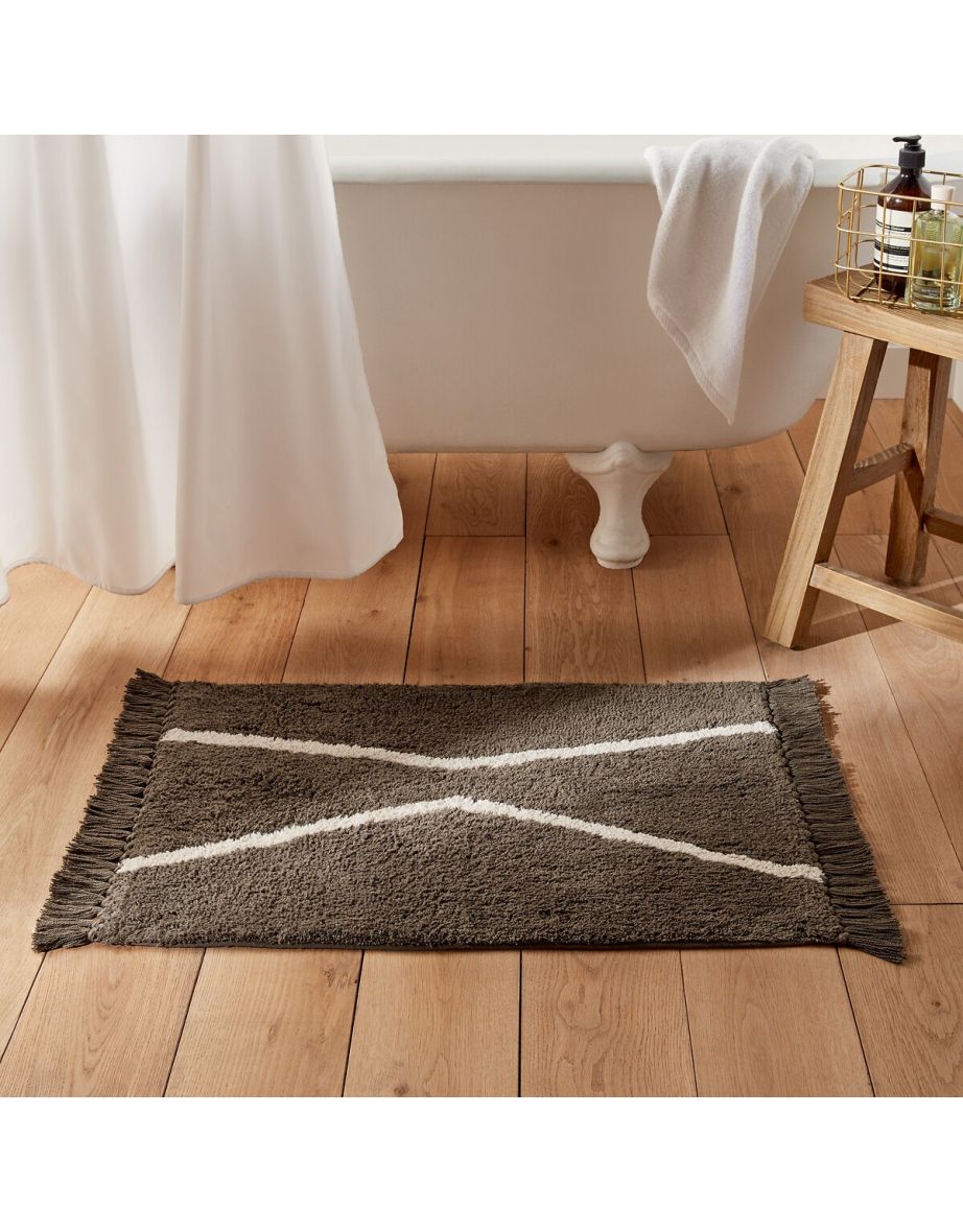 Negara 100% Cotton Tufted Bath Mat