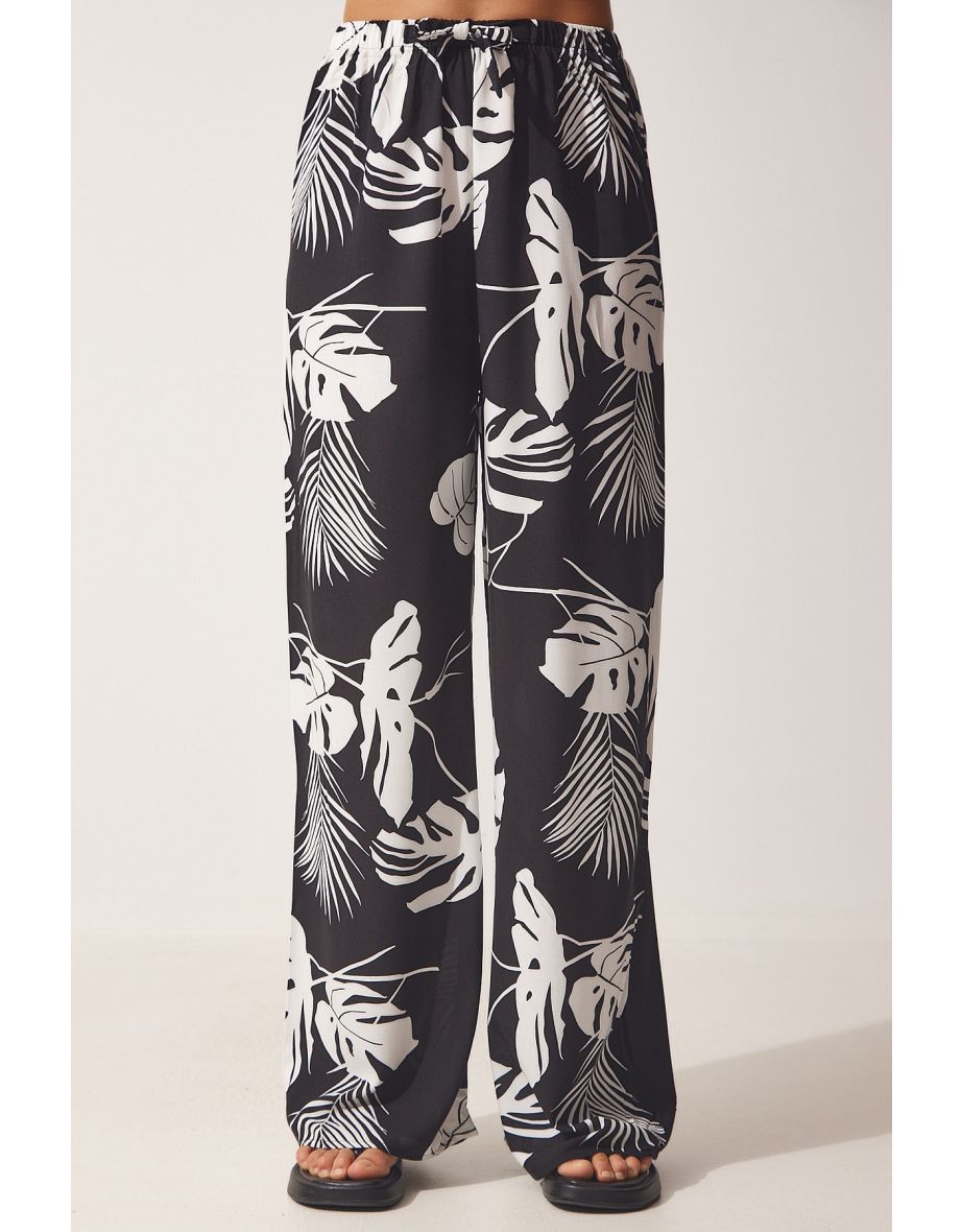 Pants - Black - Wide leg