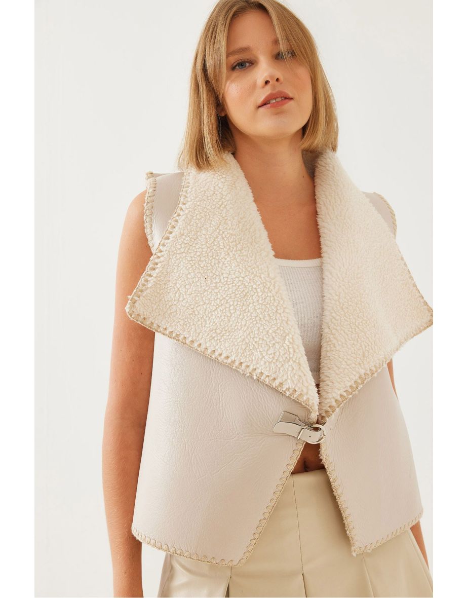 Women's Handcrafted Detailed Sheepskin Vest