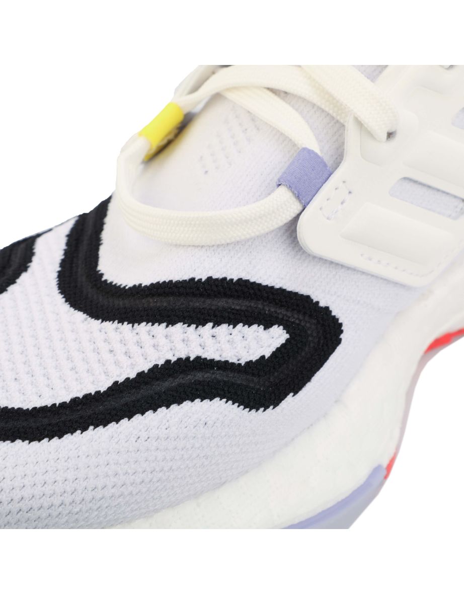 Women's adidas Ultraboost 22 Running Shoes in White - 5