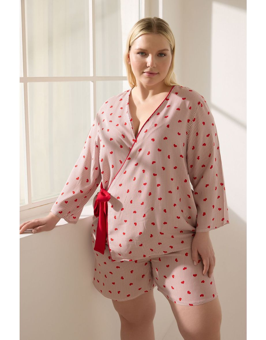 Red Striped Heart Patterned Tied Woven Pajama Set