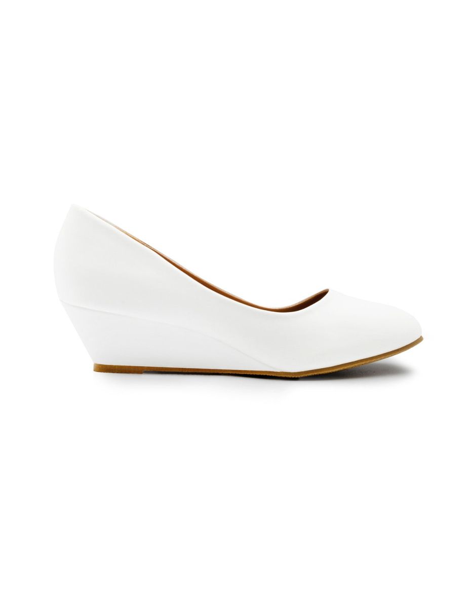 KIERAN PLATFORM LOW WEDGE MID HEEL COURT SHOES IN WHITE - 2