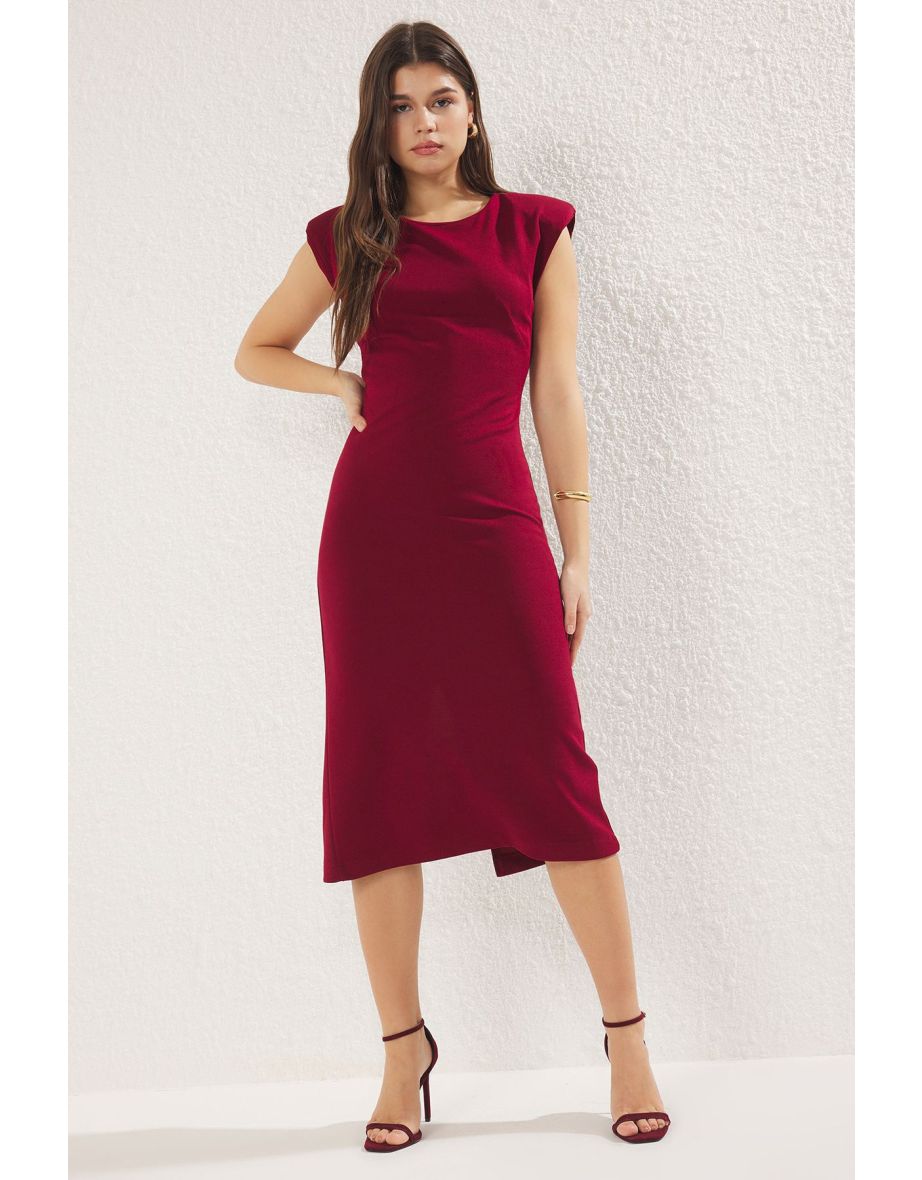 Claret Red Fitted/Fits Body Padded Flexible Midi Knit Dress