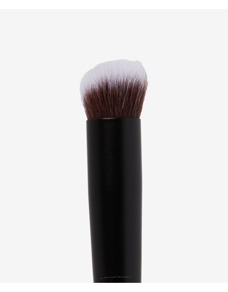 No.8 Precise Angled Concealer Buffing Brush - 1
