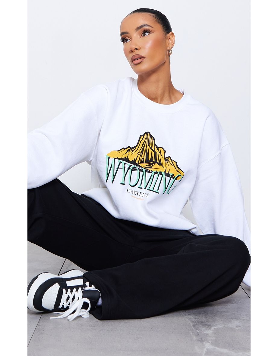 Buy Prettylittlething Sweatshirts in Saudi, UAE, Kuwait and Qatar