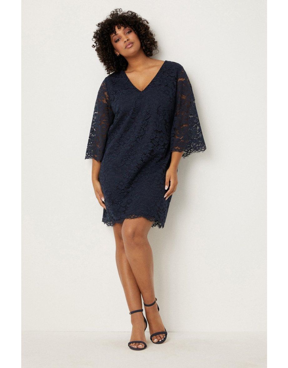Curve Lace 3/4 Sleeve Shift Dress