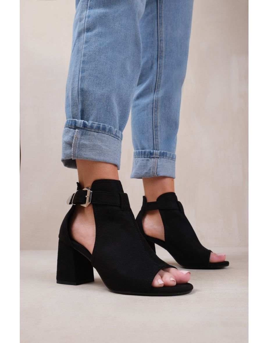 LISA BLOCK HEEL WITH SIDE BUCKLE AND OPEN TOE FRONT IN BLACK SUEDE