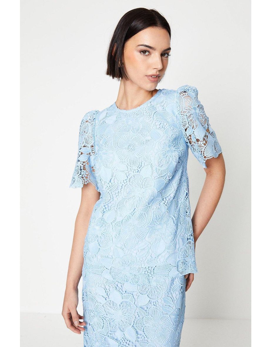 Premium Scallop Lace Top