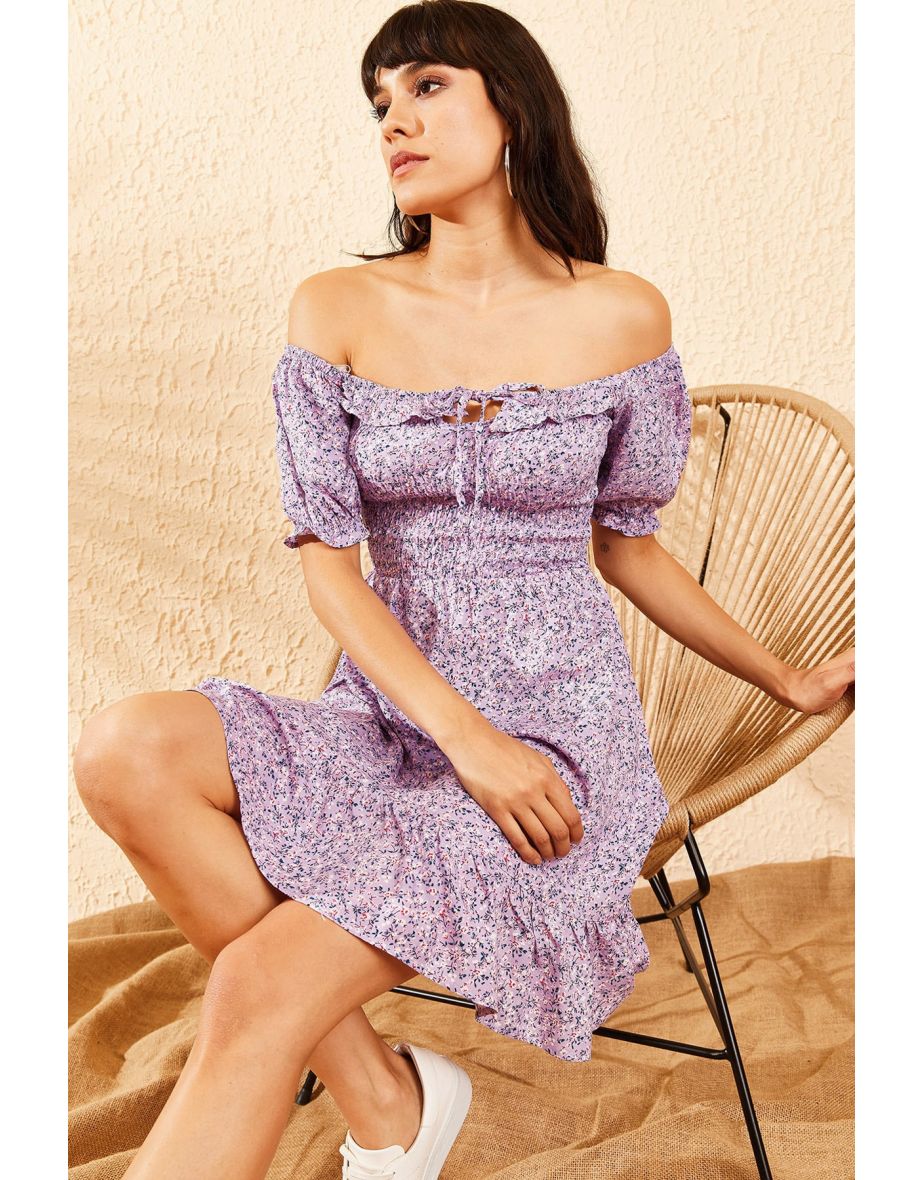 Women's Gippes and Tie Tie Small Flower Patterned Dress