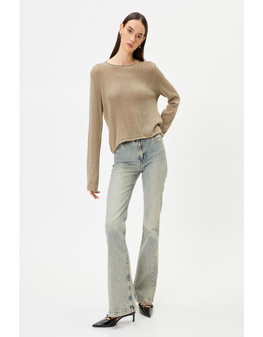 Women's Medium Indigo Jeans