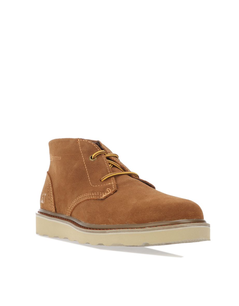 Shop Men s Caterpillar Narrate Chukka Boot in Cream Online in Egypt VogaCloset