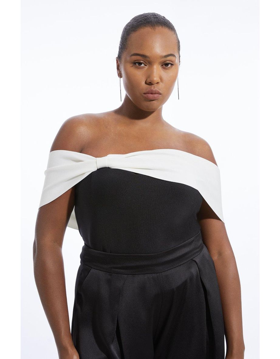Plus Size Figure Form Bandage Knit Asymmetric Top