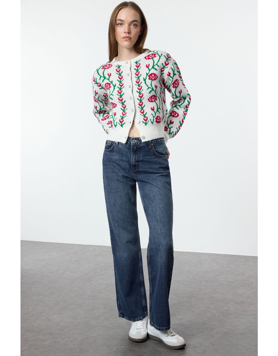 Ecru Soft Texture Floral Knit Cardigan