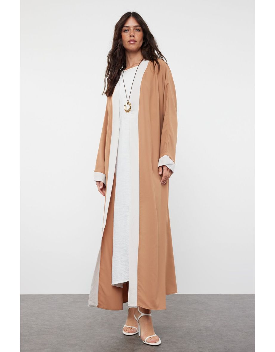 Camel Color Blocked Long Woven Cap & Abaya & Abaya