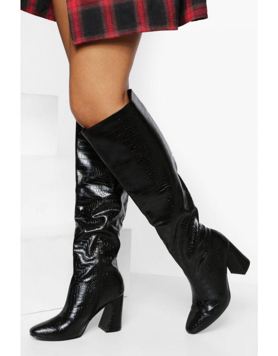 Buy Boots Boohoo in Qatar VogaCloset