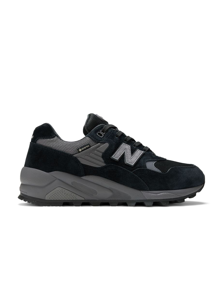 Men's New Balance 580 Gore-Tex Trainers in Black