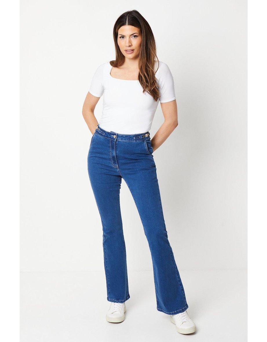 Chain Detail Kickflare Jean
