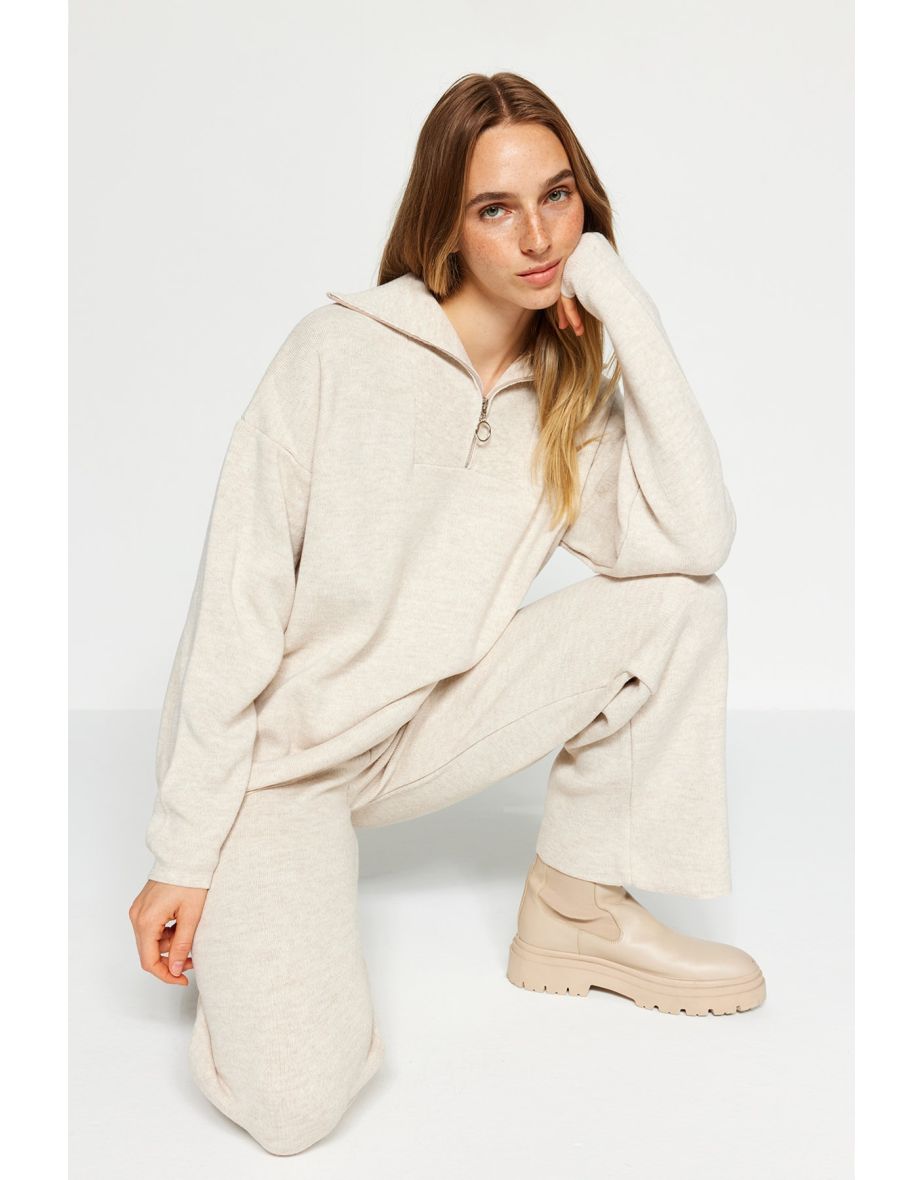 Two-Piece Set - Beige - Oversize