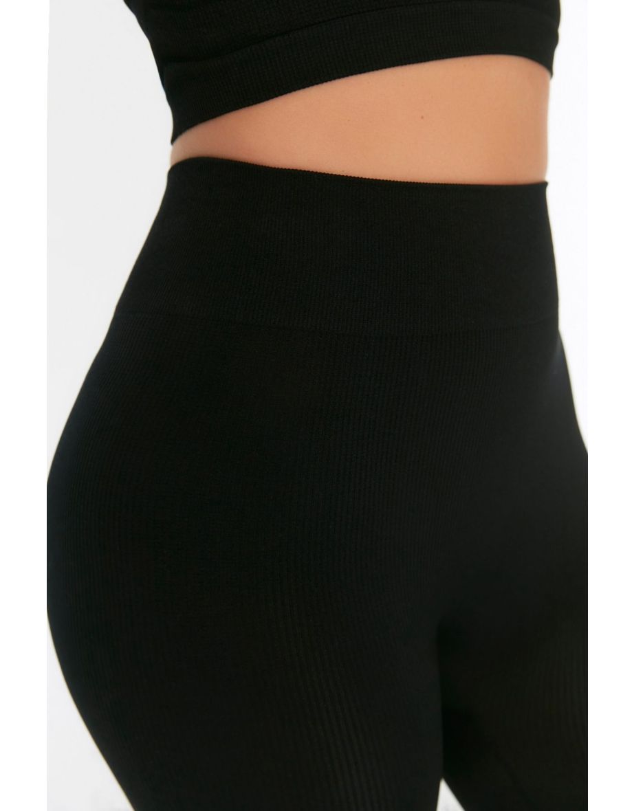 Sports Leggings - Black - High Waist - 7