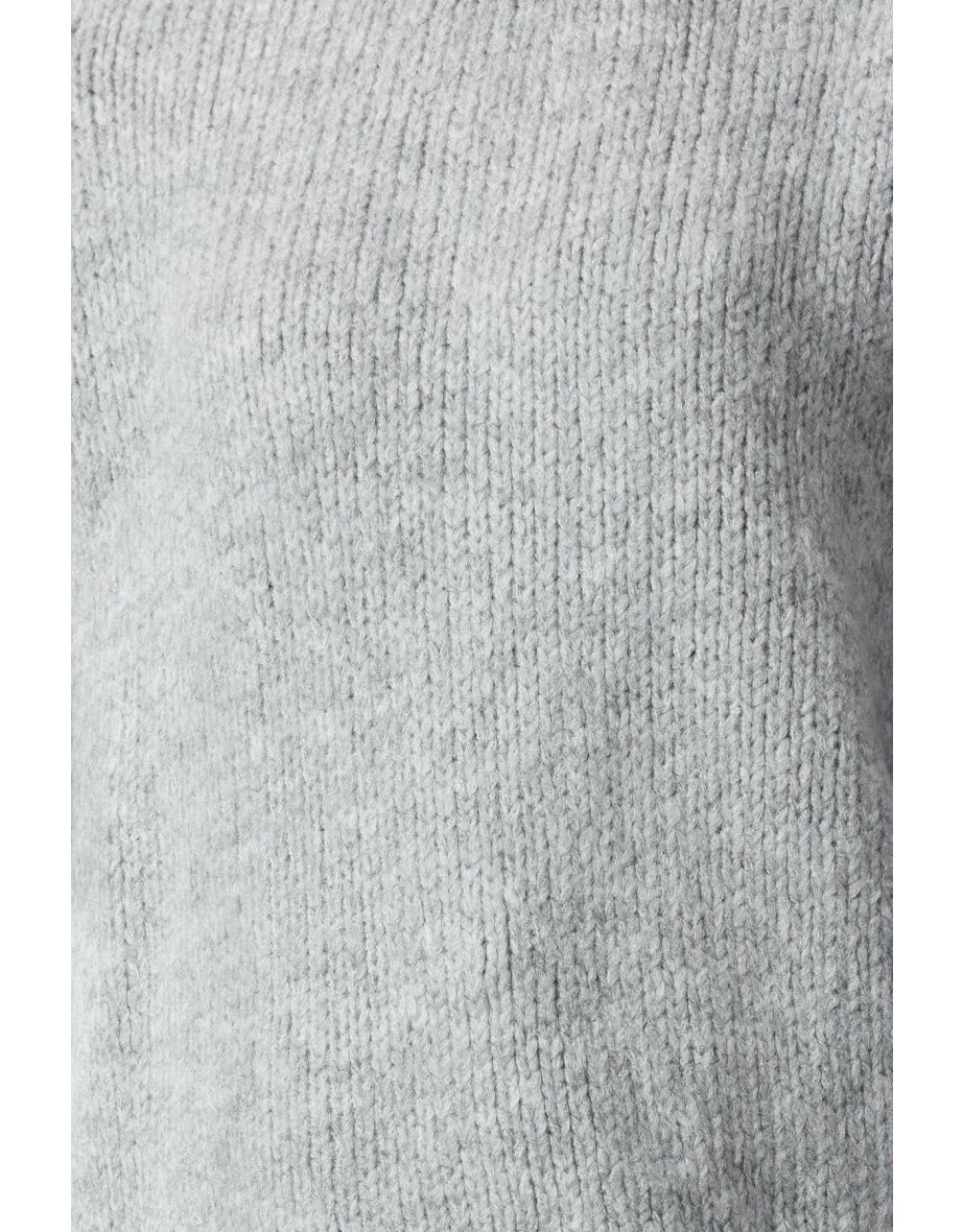 Gray Wide Pattern Soft Texture Knitted Sweater - 4