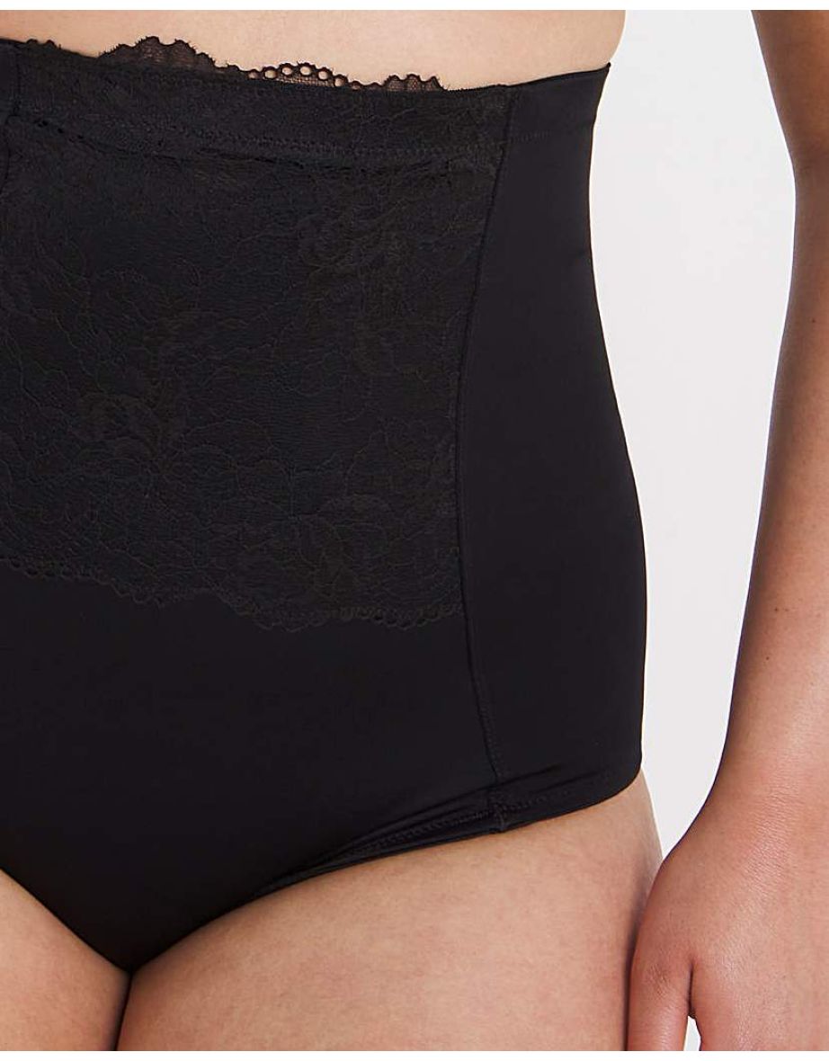 MAGISCULPT Ella Lace Firm Control Briefs - 4
