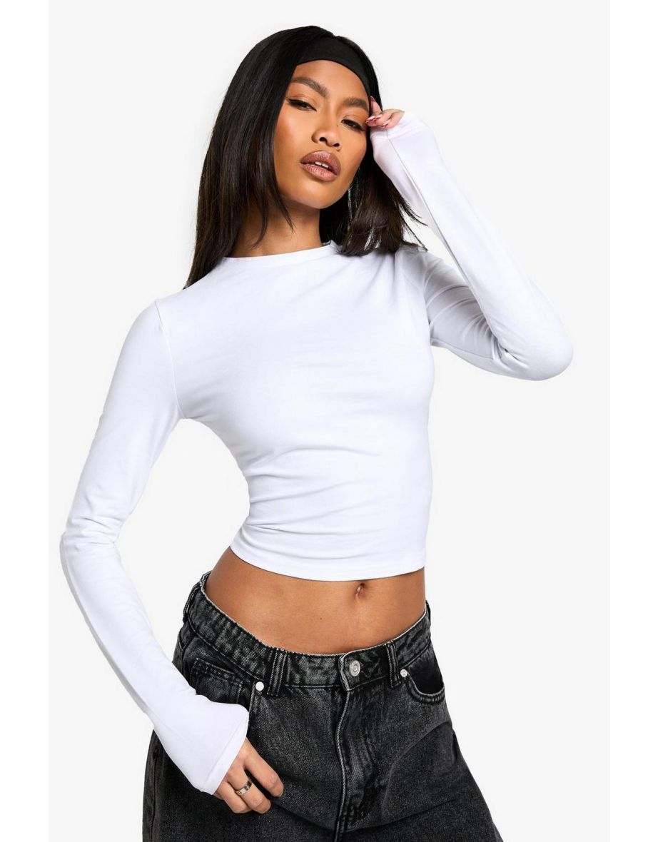 Boohoo Basics Long Sleeve Crew Neck Crop Top - white