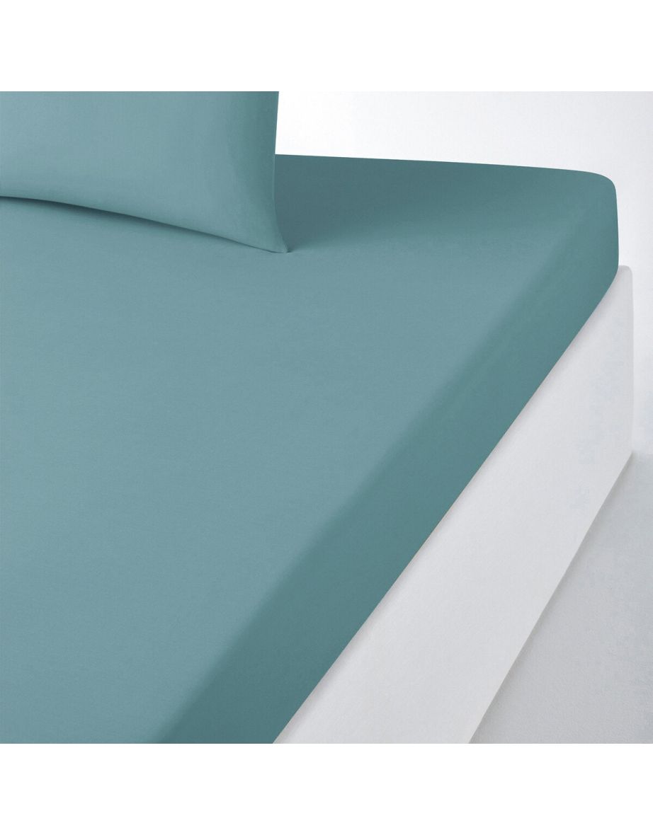 Scenario Plain Polycotton Fitted Sheet