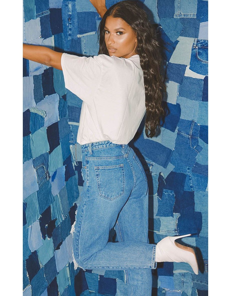 PRETTYLITTLETHING Mid Blue Distressed Mom Jean - 4