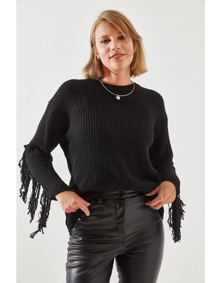 Women's Fringed Sweater - 7