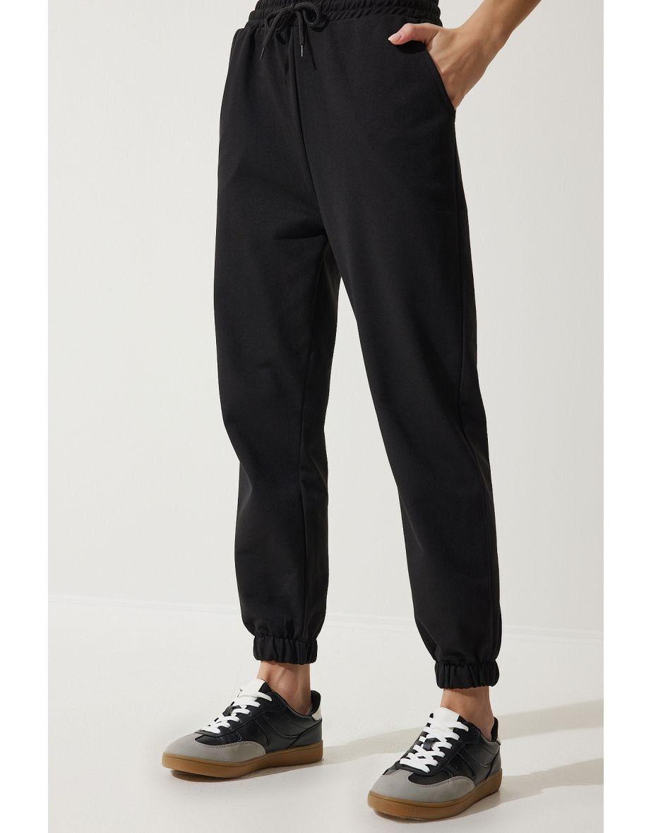Women's Black Sweatpants with Pockets - 3