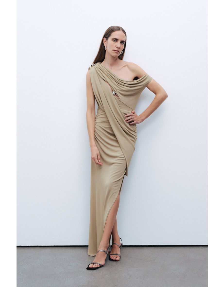 Accessory Detailed Midi Dress