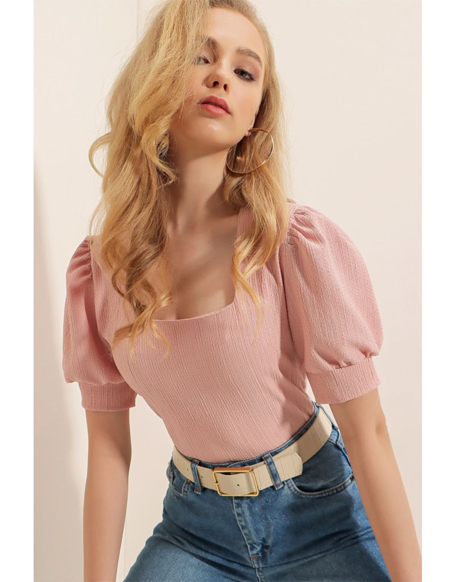 Square Collar Knitted Blouse - Powder