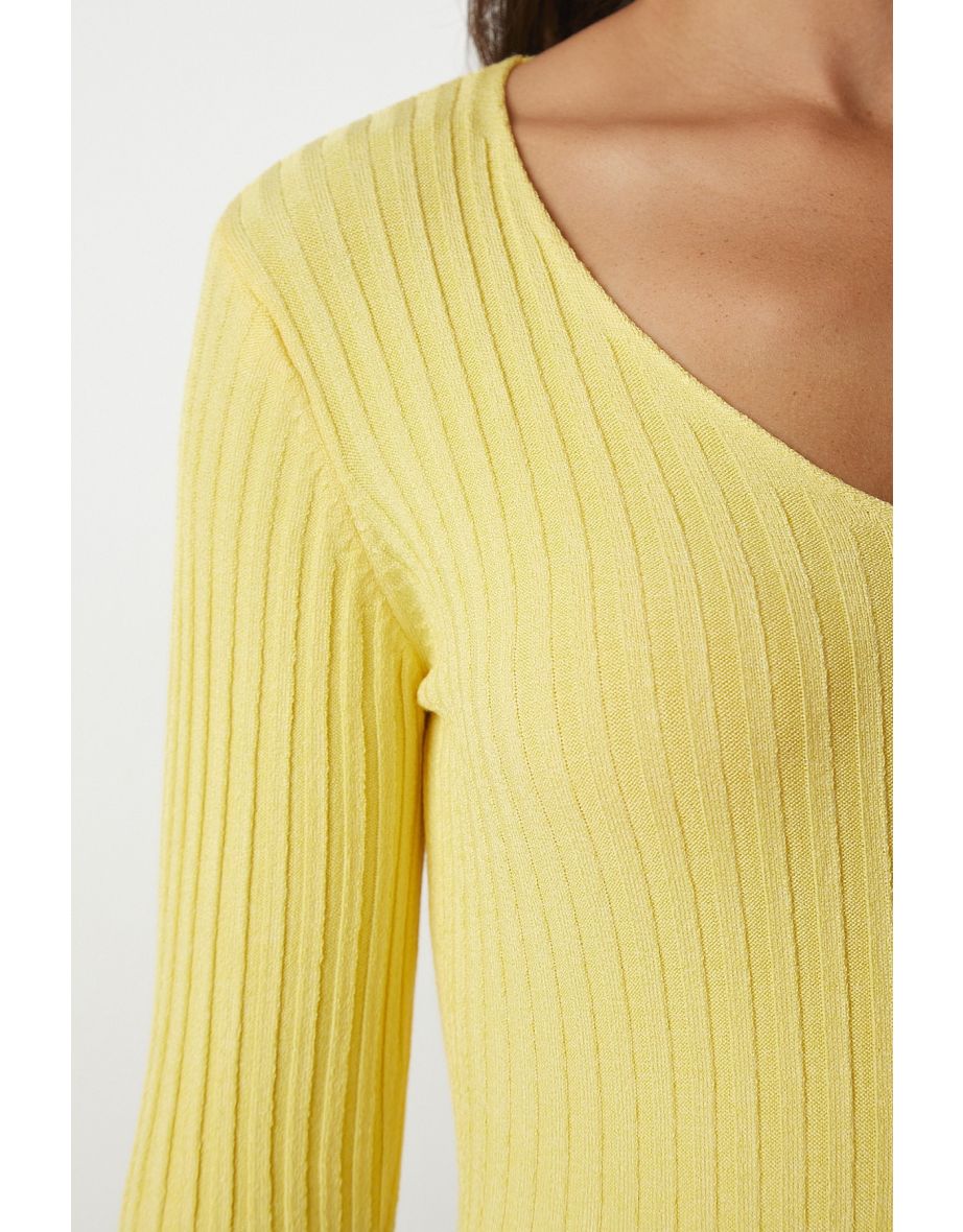Yellow Knitted V-Neck Blouse - 5