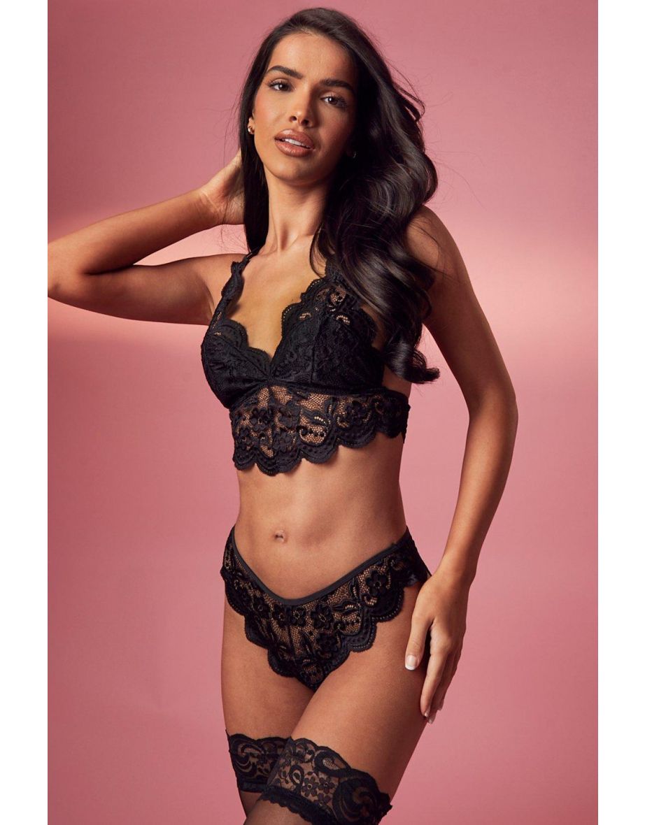 Plus Lace Strapping Lingerie Set