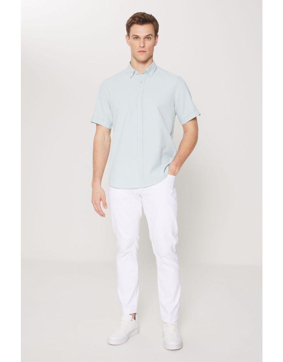 Men's Green Slim Fit Narrow Cut Hidden Button Collar Short Sleeve Shirt