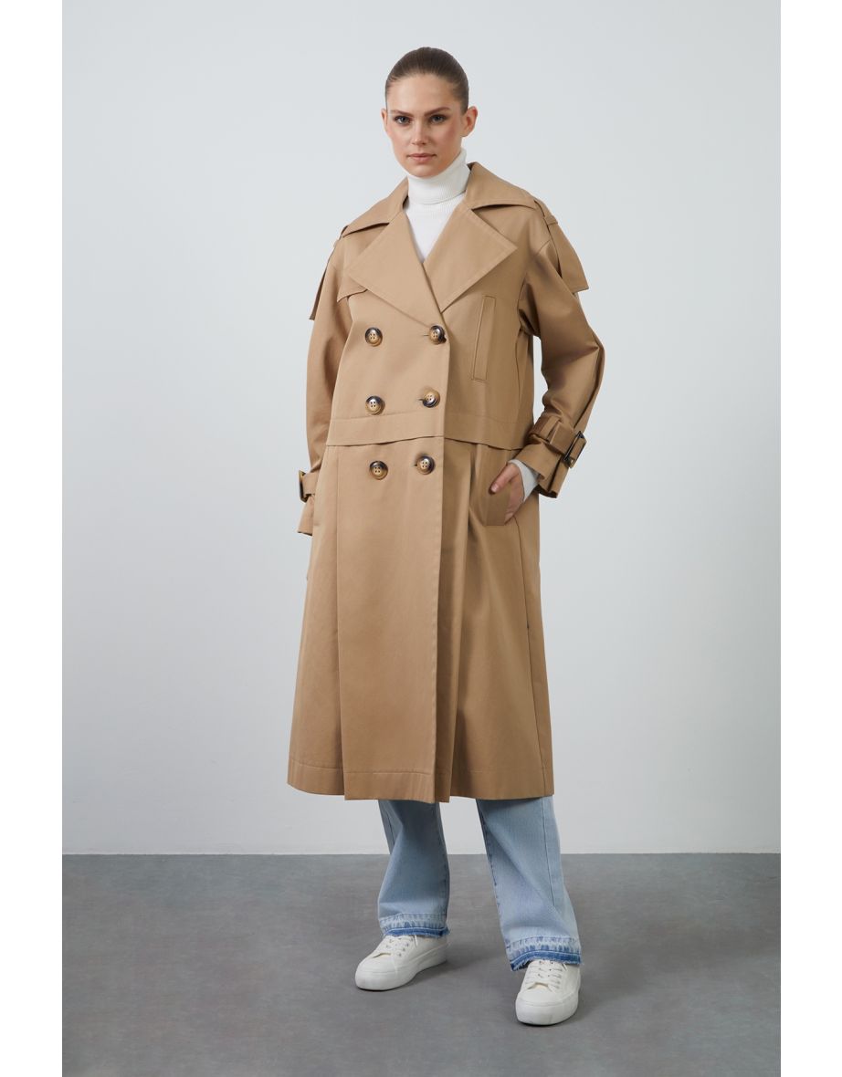 Detachable Belt Buckle on Shoulder Short Brown Trench Coat